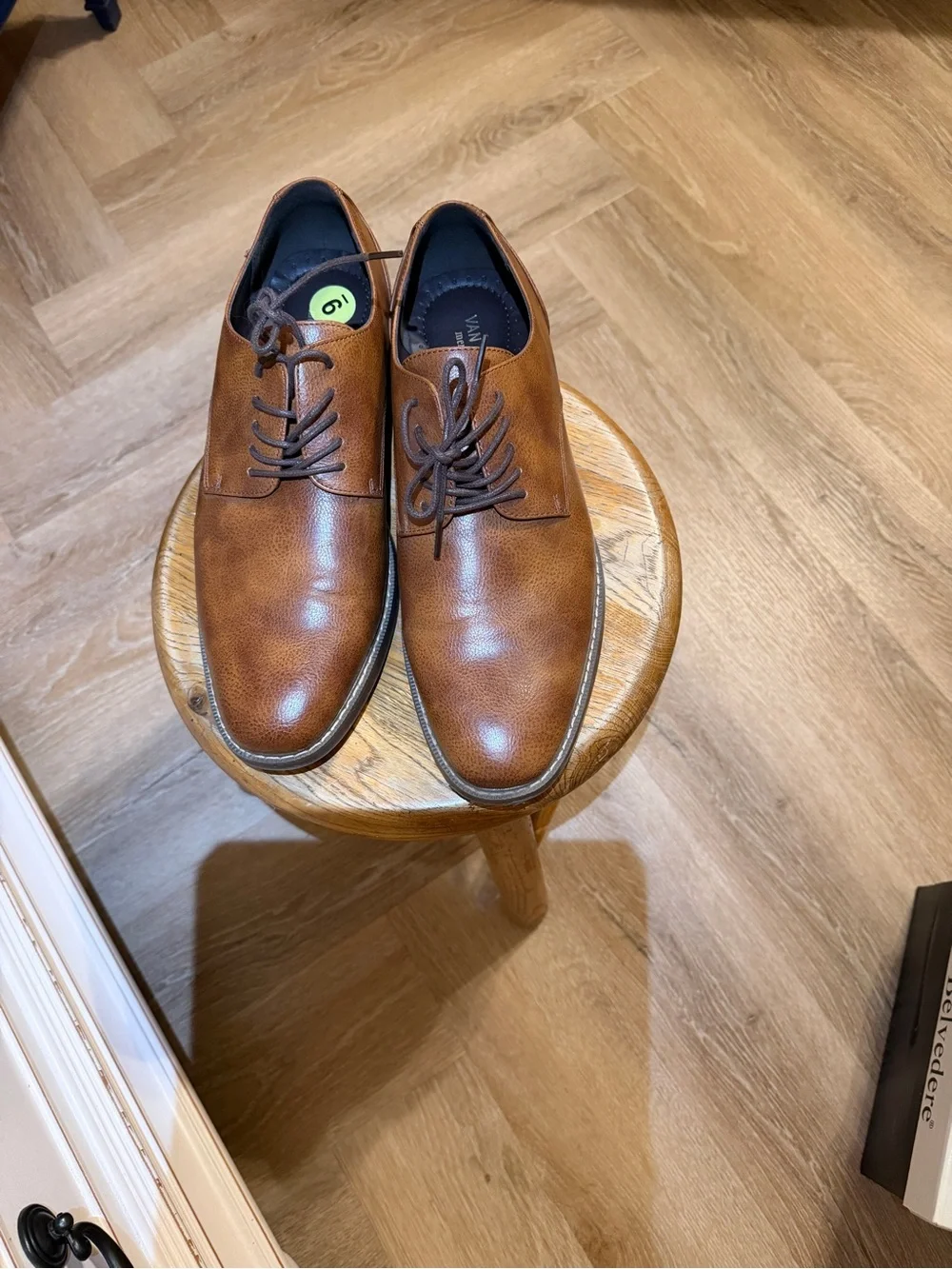 Van Heusen Brown Leather Derby Shoes - Classic Lace-Up